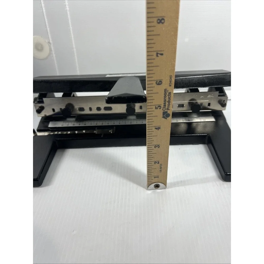 ACCO Model 440 Heavy Duty Commercial‎ 3 Hole Paper Punch Scrap Booking Puncher